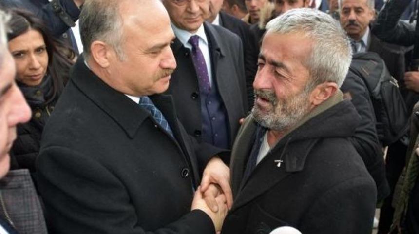 Y&uuml;ksekovalılar Chp'lilerden Barış Istedi