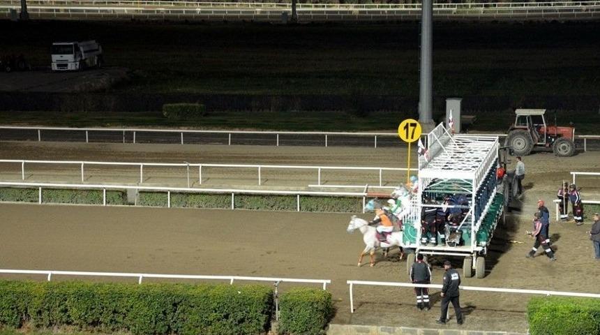 Veterinerlik Fak&uuml;ltesi Koşusunu Rojhat Kızı Kazandı