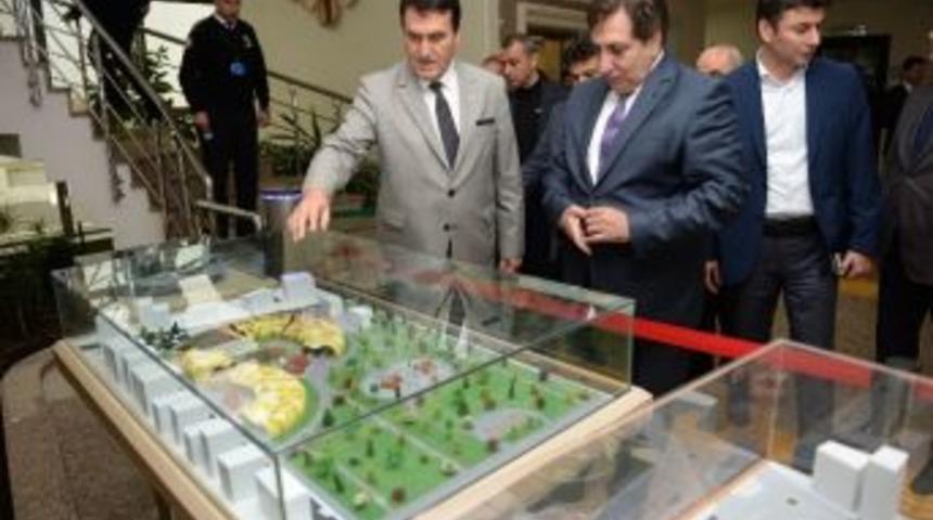 Vali K&uuml;&ccedil;&uuml;k&rsquo;ten Osmangazi&rsquo;nin Projelerine &Ouml;vg&uuml;