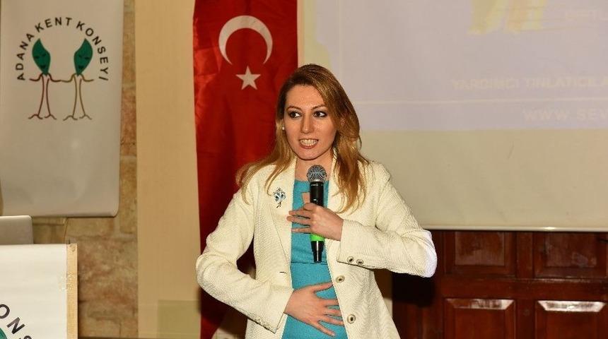 Satıroğlu&rsquo;dan Etkili İletişim Ve Beden Dili Eğitimi