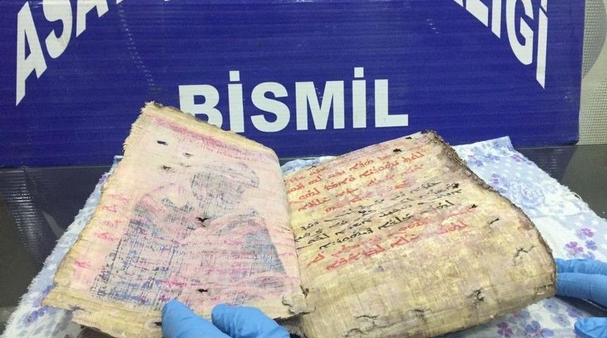 Diyarbakır&rsquo;da 1700 Yıllık Tarihi Eser Ele Ge&ccedil;irildi