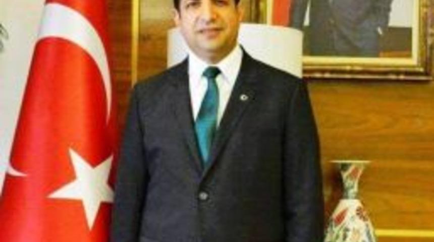 Bakan Yardımcısı &Ccedil;iftci&rsquo;den &lsquo;14 Mart Tıp Bayramı&rsquo; Mesajı