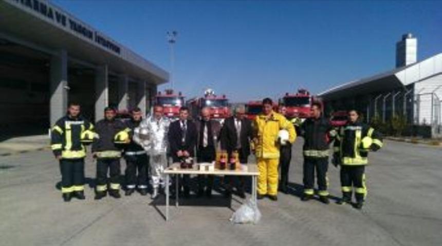 Batman Havalimanında Arff G&ouml;revlileri G&uuml;n&uuml; Kutlandı