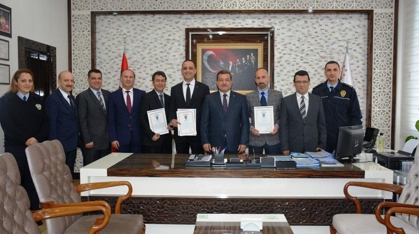 Antalya’da 3 Polis Memuru ’ayın Polisi’ Seçildi