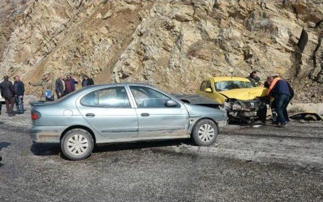 Mutki’De Trafik Kazası: 1 Ölü, 6 Yaralı