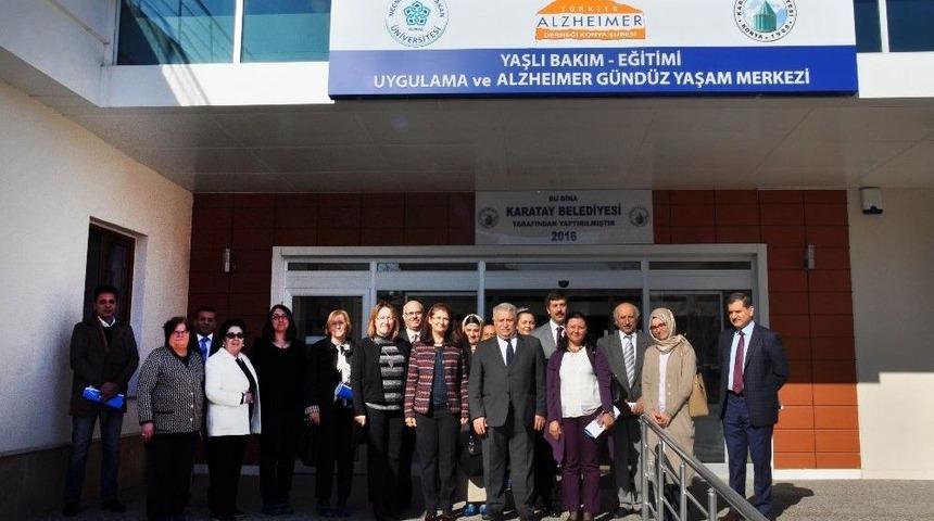 Rekt&ouml;r Şeker, Alzeimer Merkezinde İncelemelerde Bulundu