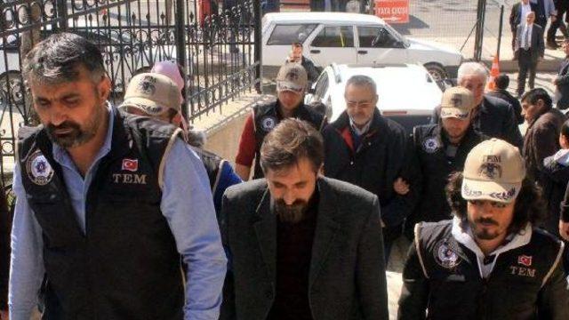 Serbest Bırakılan Abd Konsolosluğu Tercümanı Yeniden Gözaltına Alındı (2)