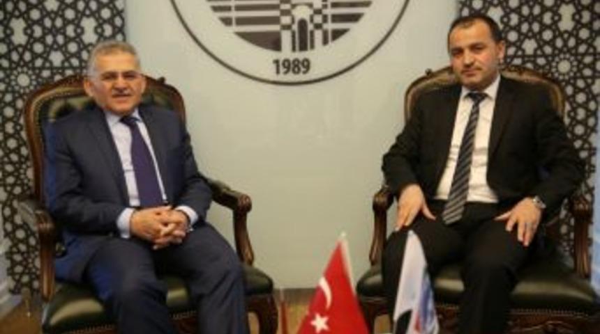 Kayseri Aile Ve Sosyal Politikalar İl Müdürü Nevzat Özer Melikgazi Belediyesini Ziyaret Etti