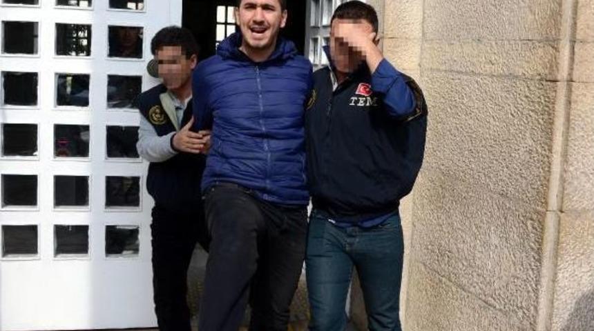 Polise Molotofkokteyli Atan Sanığa 11 Yıl Hapis Cezası