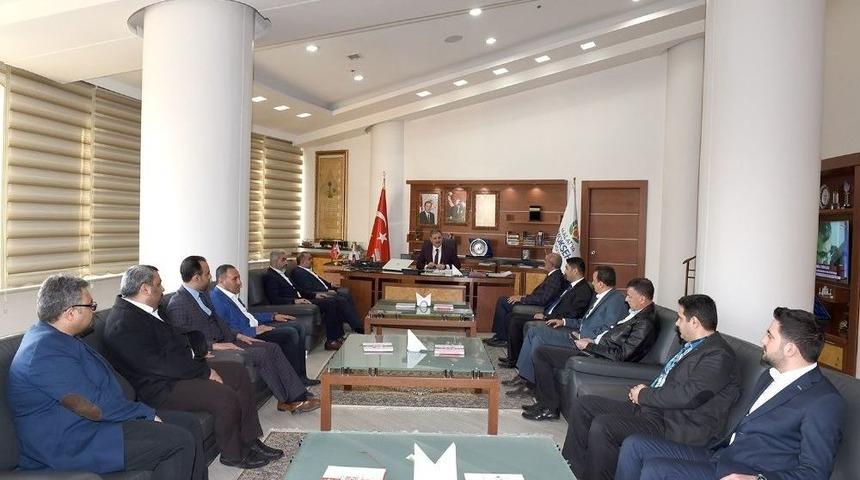 M&uuml;siad Y&ouml;netiminden Başkan &Ccedil;akır&rsquo;a Ziyaret