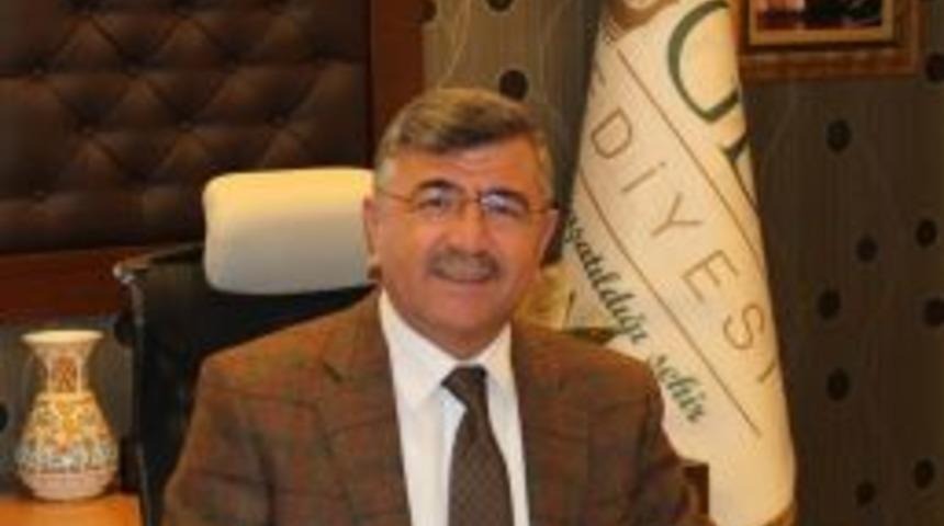 Başkan Akdoğan&rsquo;dan 8 Mart D&uuml;nya Kadınlar G&uuml;n&uuml; Mesajı