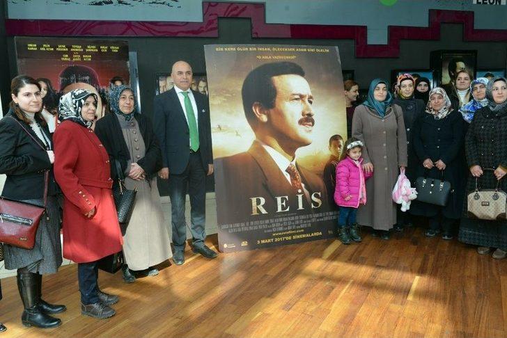 Ali Korkut’tan Ev Hanımlarına "reis" Hediyesi G3