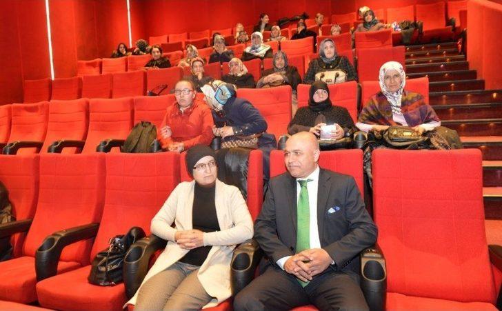 Ali Korkut’tan Ev Hanımlarına "reis" Hediyesi G5