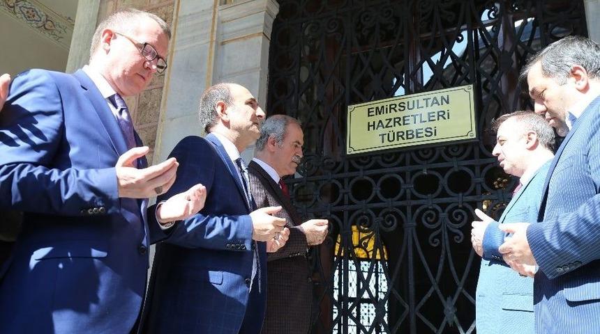 Referandum Startı Emir Sultan&rsquo;dan Verildi