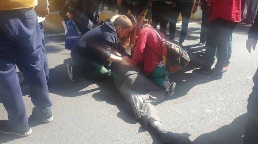 Halk Otobüsünün Çarptığı Yaşlı Adam Ağır Yaralandı