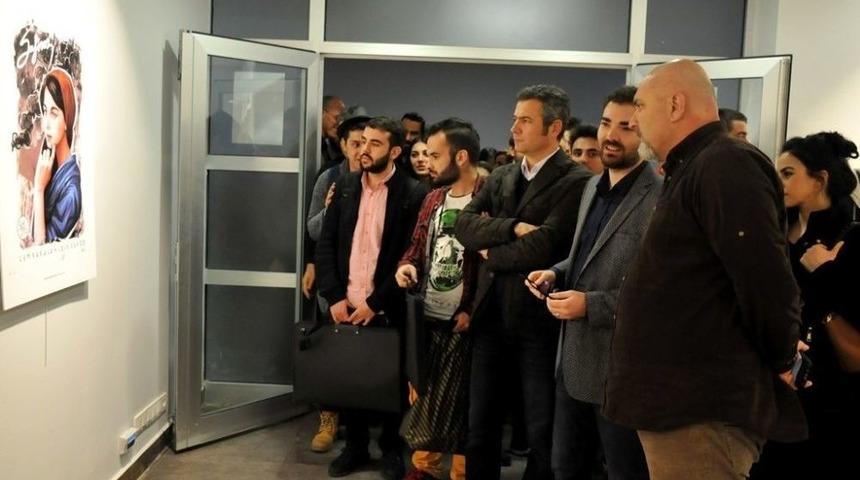 İll&uuml;strasyon Ve Grafik Tasarım Sergisi A&ccedil;ıldı