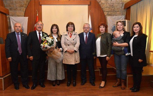 Kursiyerler Katılım Belgelerini Aldı