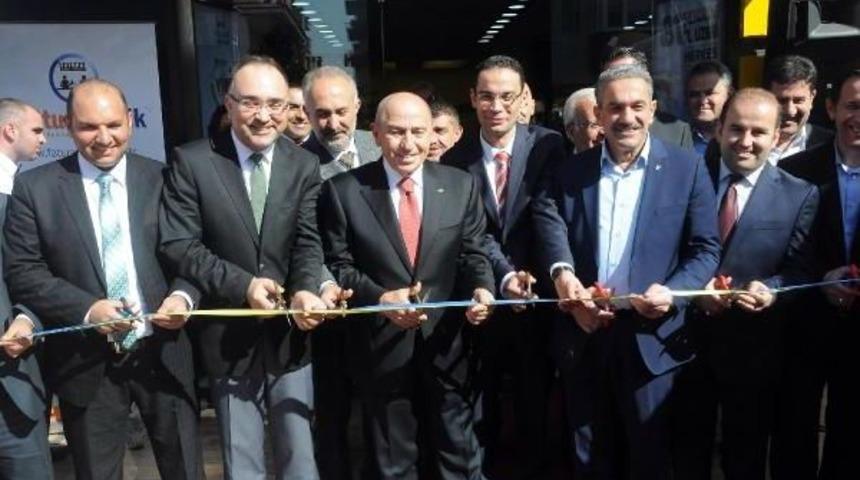 Nihat &Ouml;zdemir: Y&uuml;ksek Faiz Yatırımcıyı Rahatsız Ediyor (2)