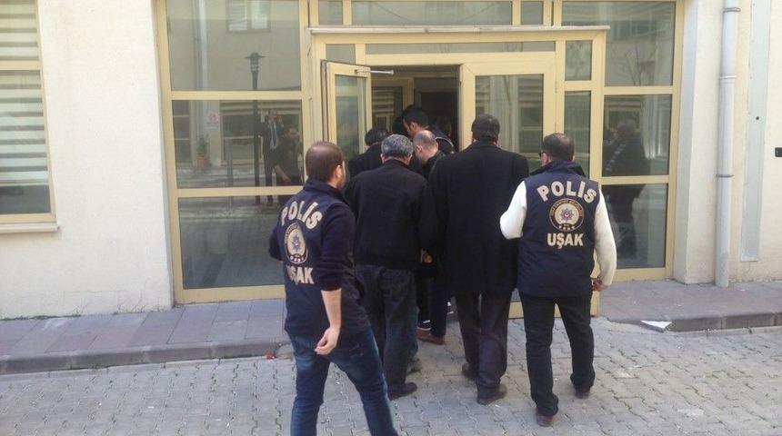 Uşak&rsquo;ta Tutuksuz Yargılanan Fet&ouml;/pdy 6 Sanığı Adliyeye Sevk Edildi