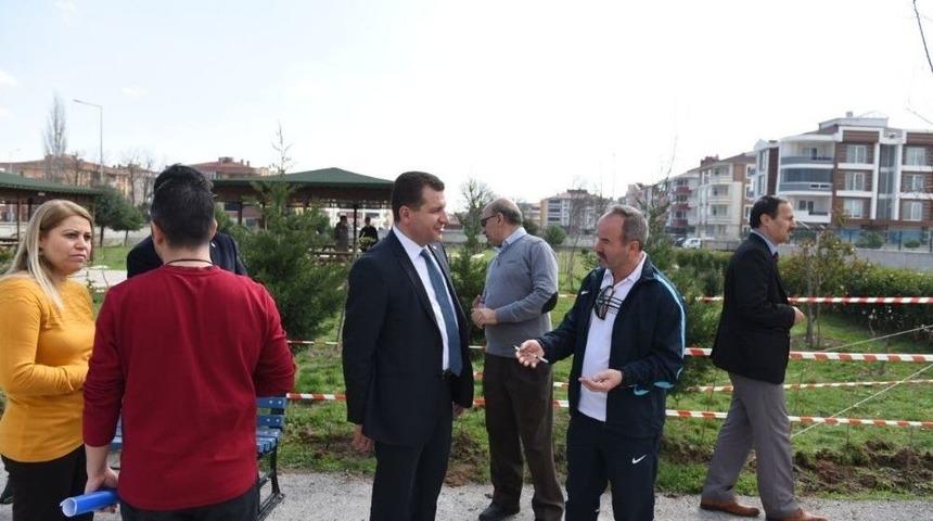 Hayvansever Miniklere Başkan&rsquo;dan Hediye