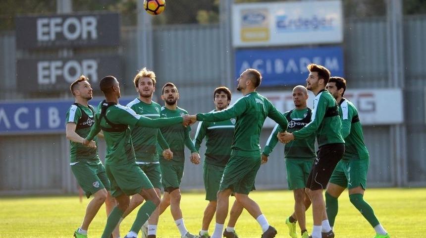 Bursaspor&rsquo;da Neşeli Antrenman