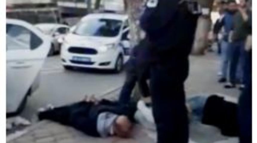 Polisler Silahını Ateşledi, Operasyon Anları Kamerada