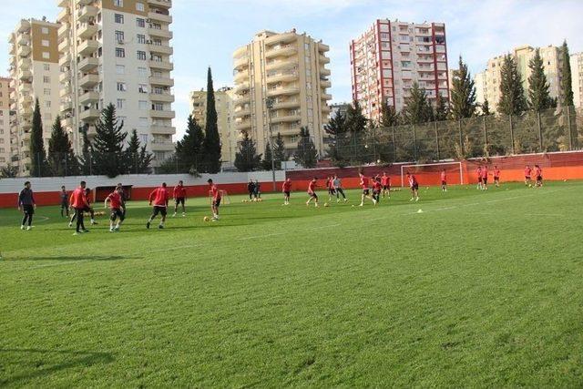 Adanaspor’da Kardemir Karabükspor Mesaisi Başladı