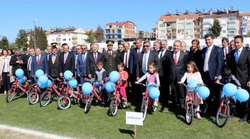 Burdur Valisi Yılmaz: G&ouml;bekli M&uuml;d&uuml;r Istemiyoruz