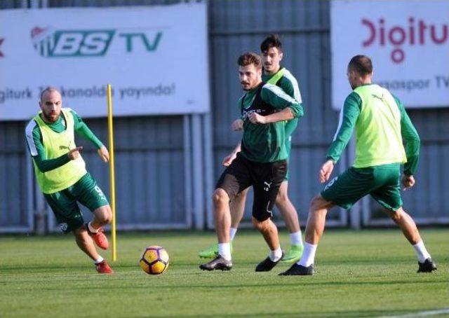 Bursaspor, Osmanlıspor’A Hazırlanıyor