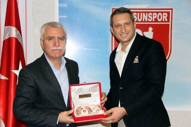 Samsunspor’a Destekler Sürüyor