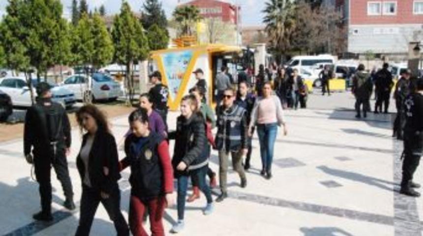 Dbp İl Eşbaşkanı Cumhurbaşkanı’na Hakaretten Tutuklandı