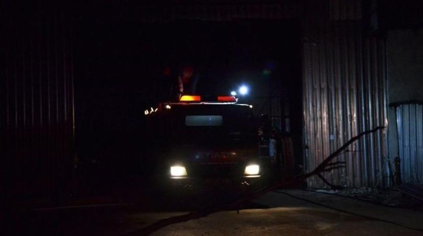 Plastik Fabrikasında Yangın