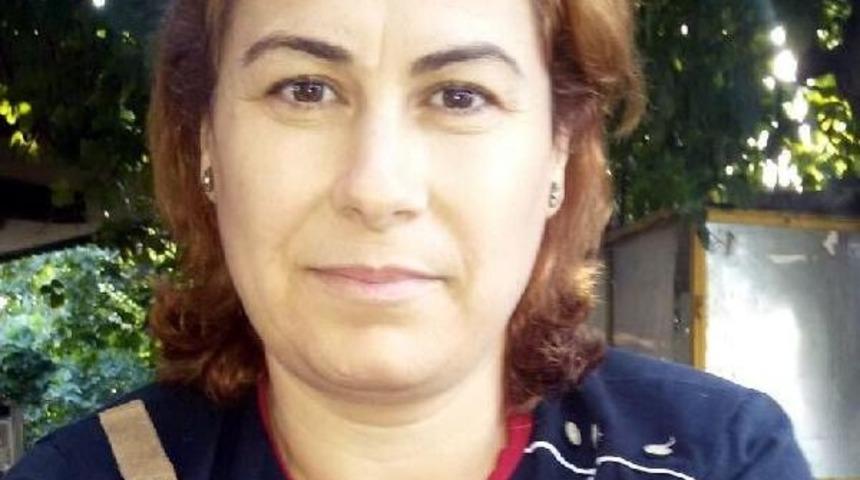 Kadınlar G&uuml;n&uuml;&rsquo;Nde Boşandığı Eşini Pompalı T&uuml;fekle &Ouml;ld&uuml;rd&uuml;