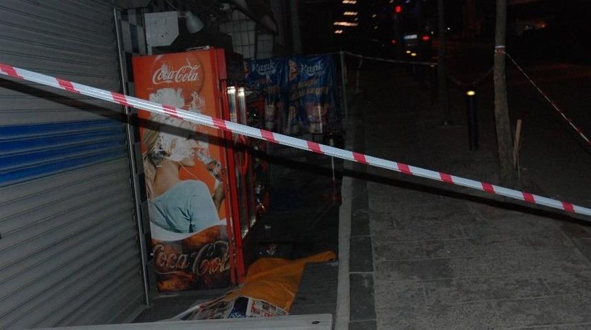 Şişli&rsquo;de Cinayet: Moğolistan Uyruklu Şahıs Bı&ccedil;aklanarak &Ouml;ld&uuml;r&uuml;ld&uuml;