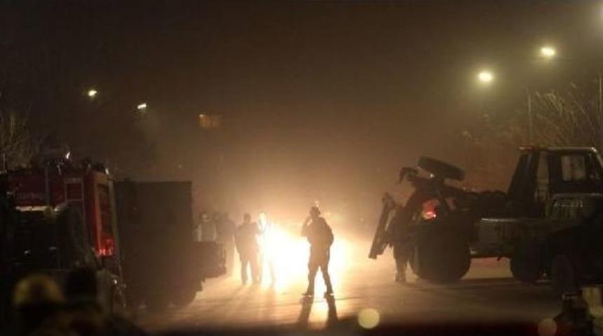 Kabil'de Askeri Hastanede Patlama Ve Silah Sesleri