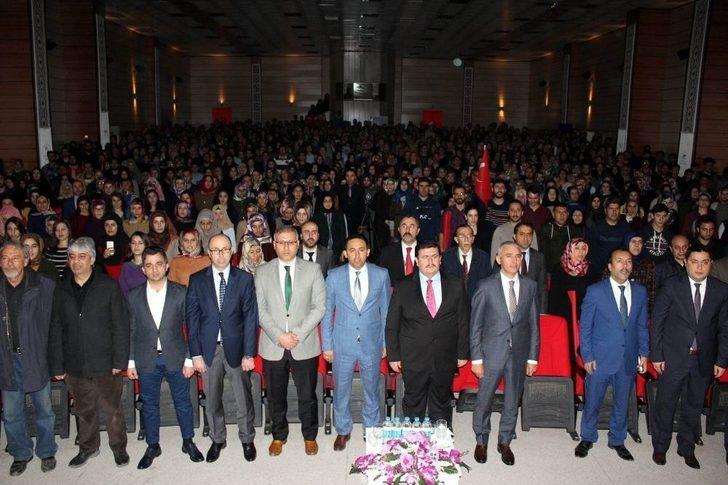 Erzincan’da "şiirlerle Osmanlı Programı" Düzenlendi G3