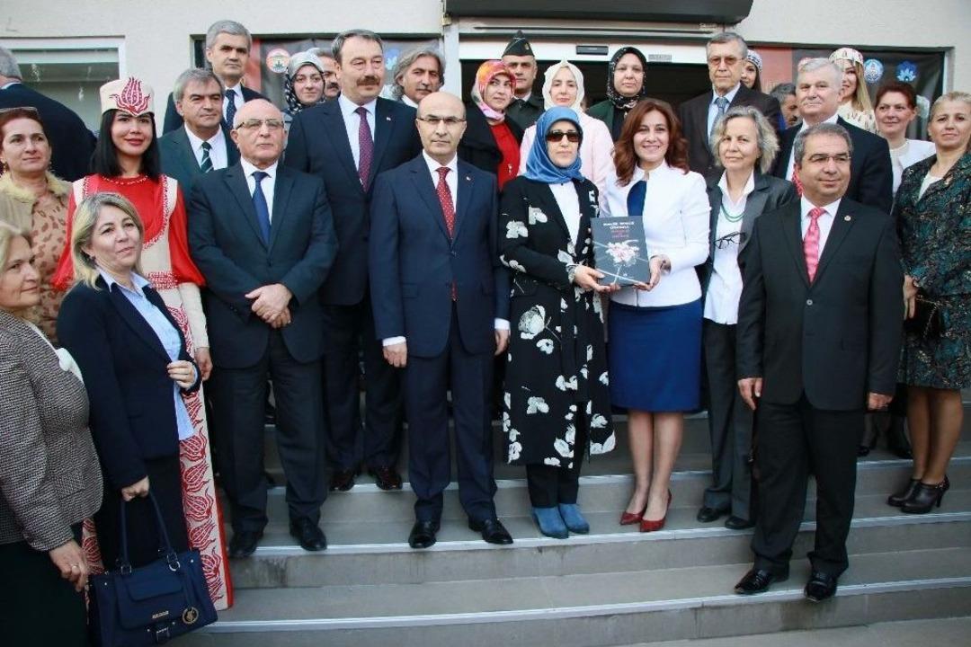 &Ccedil;ukurova&rsquo;nın El Sanatı Oyaları Kitap Oldu