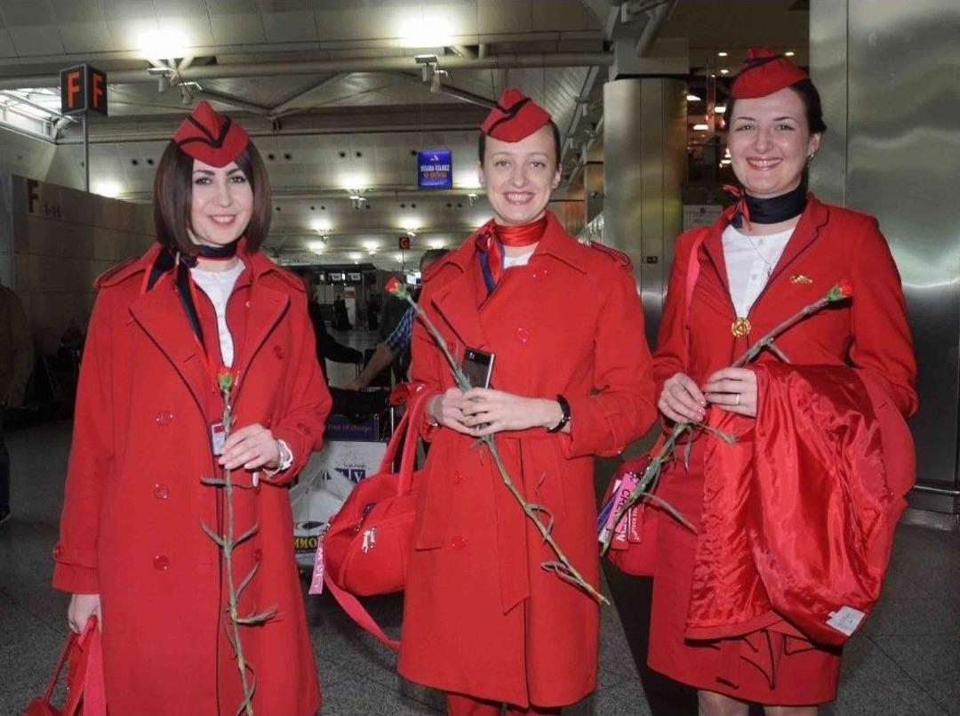 Atat&uuml;rk Havalimanı&rsquo;nda Kadınlar G&uuml;n&uuml; S&uuml;rprizi