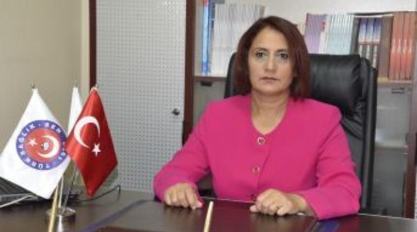 Zengin, 8 Mart&rsquo;ta Kadınların Sorunlarına Dikkat &Ccedil;ekti