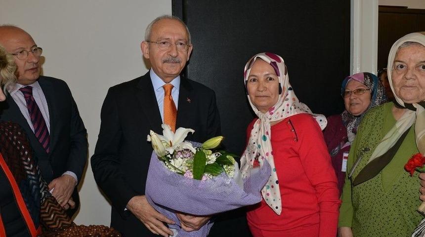 Meclisin Karanfilleri Tepebaşı&rsquo;ndan