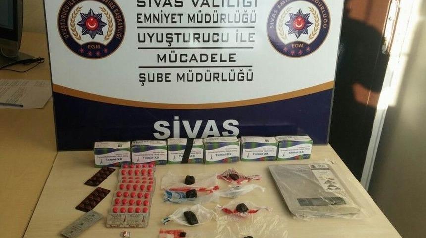 Afgan Uyruklu Şahıs Uyuşturucu Ticaretinden Tutuklandı