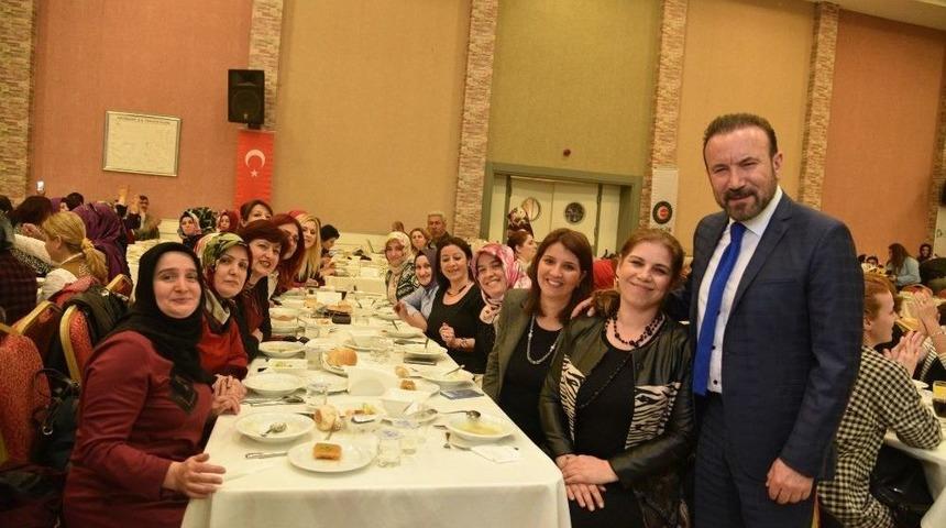 Başkan Doğan, Bayan Belediye Personelleriyle Buluştu