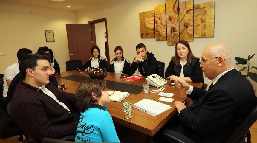 Yaşar, Yenimahallelileri Batıkent&rsquo;te Misafir Etti