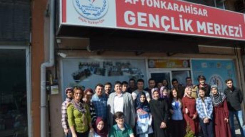 Afyonkarahisar Gen&ccedil;lik Merkezi Başarılara İmza Atmaya Devam Ediyor