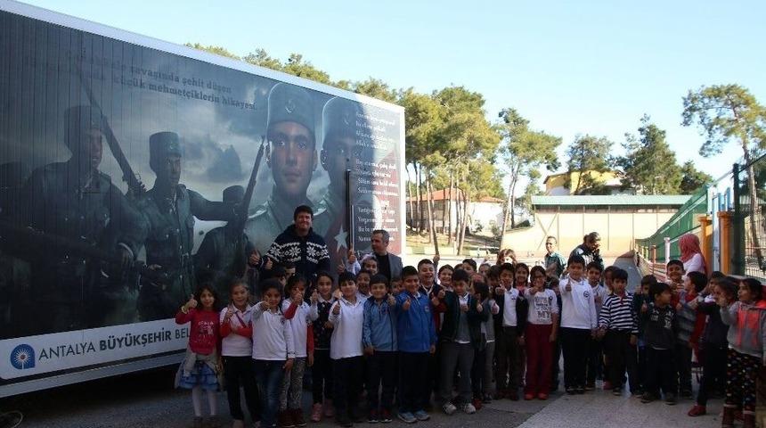 &ldquo;uyan Yiğidim&rdquo; İl&ccedil;eleri Dolaşıyor