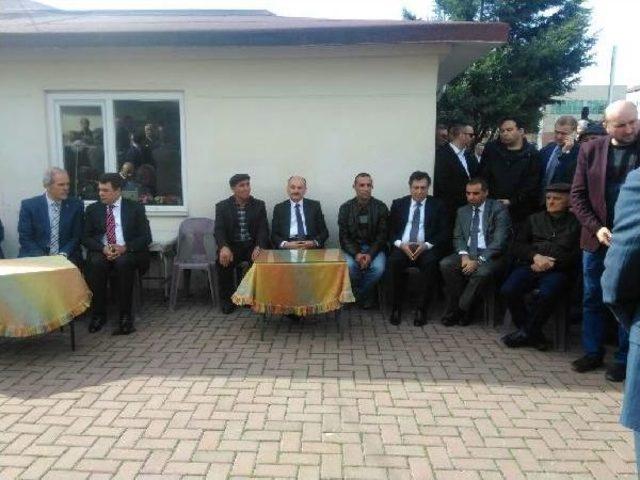 Kaza Kurbanı Kadınlara, Kadınlar Günü'nde Gözyaşlarıyla Uğurlama