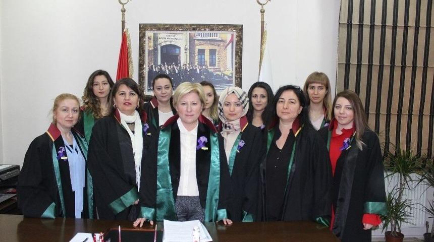 Baro Başkanı Azade Ay, &ldquo;şiddetin Karşısında Duracağız&rdquo;