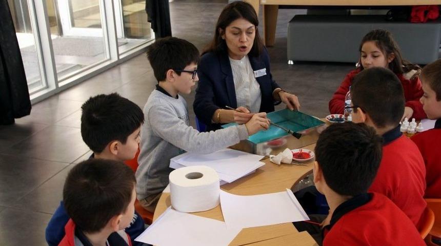 Minikler Ebru Yaptı