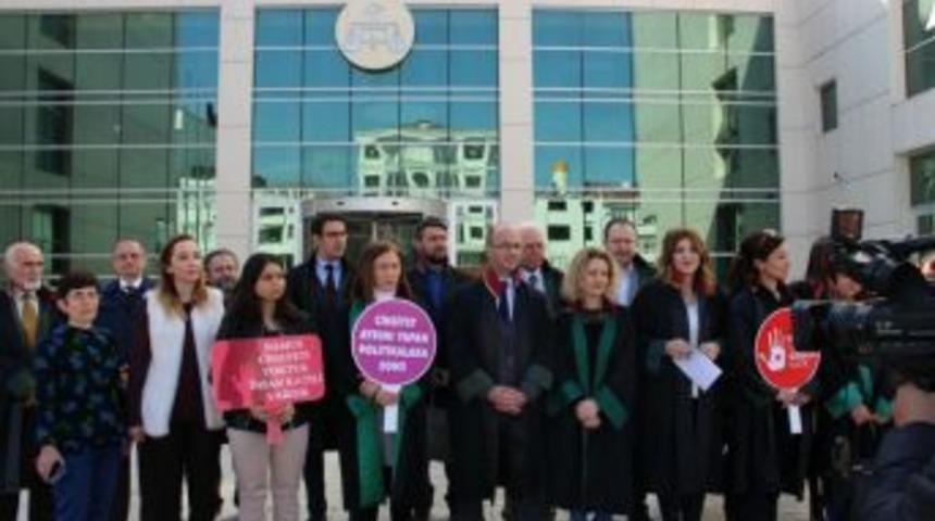 Ordu Barosu: &ldquo;kadına Ayrımcılık S&uuml;r&uuml;yor&rdquo;