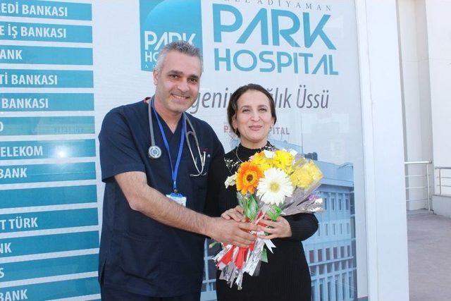 Özel Adıyaman Park Hospital Hastanesi Kadınlar Gününü Unutmadı